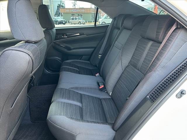 TOYOTA CROWN SEDAN HYBRID 2015 Image 31