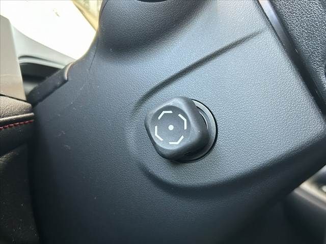 TOYOTA CROWN SEDAN HYBRID 2015 Image 31