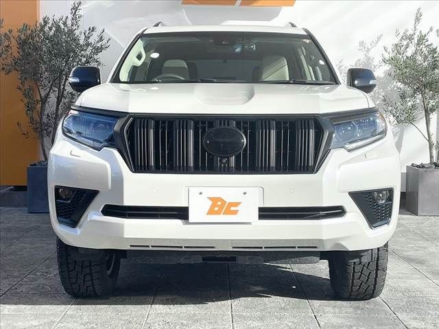 TOYOTA LANDCRUISER PRADO 2023 Image 31