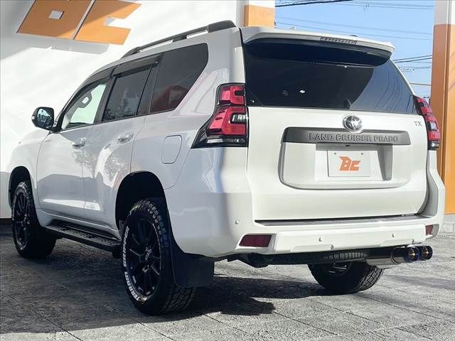 TOYOTA LANDCRUISER PRADO 2023 Image 31