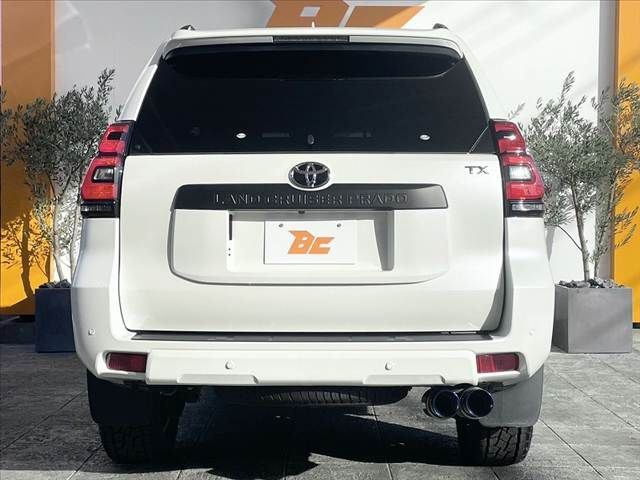 TOYOTA LANDCRUISER PRADO 2023 Image 31