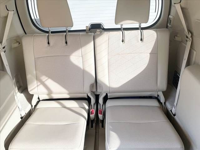 TOYOTA LANDCRUISER PRADO 2023 Image 31