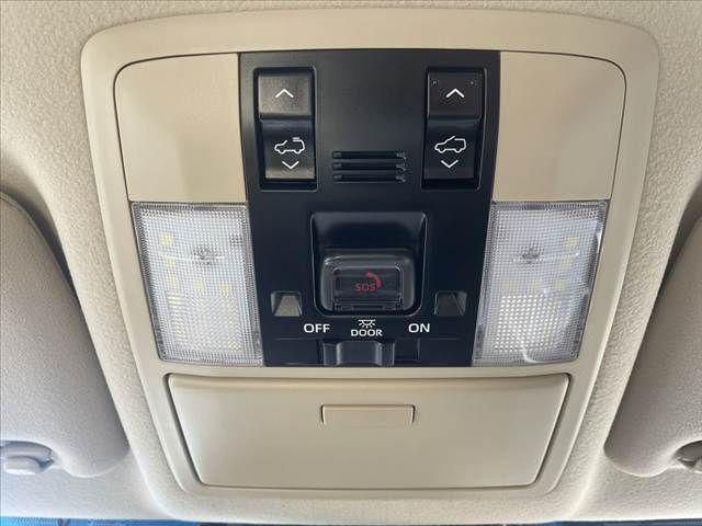 TOYOTA LANDCRUISER PRADO 2023 Image 31