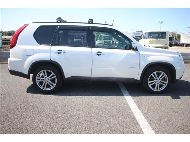 NISSAN X-TRAIL 4WD 2013 Image 31