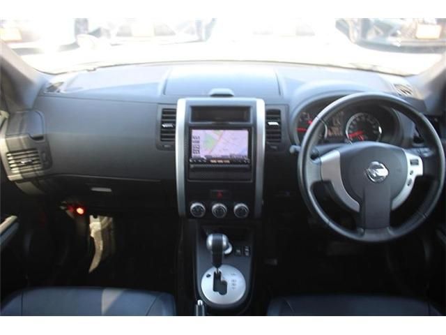 NISSAN X-TRAIL 4WD 2013 Image 31