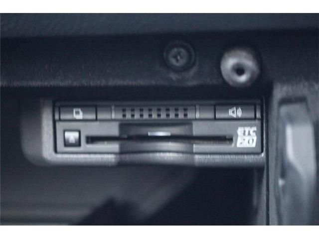 TOYOTA LEXUS IS200T 2017 Image 31