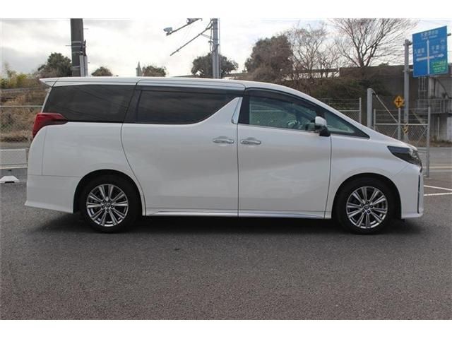TOYOTA ALPHARD 2021 Image 31
