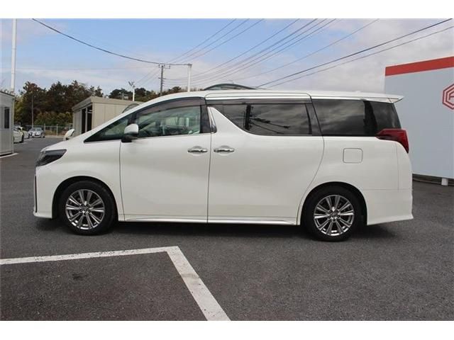 TOYOTA ALPHARD 2021 Image 31