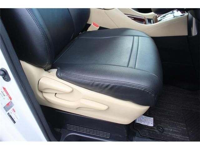 TOYOTA ALPHARD HYBRID 4WD 2015 Image 31