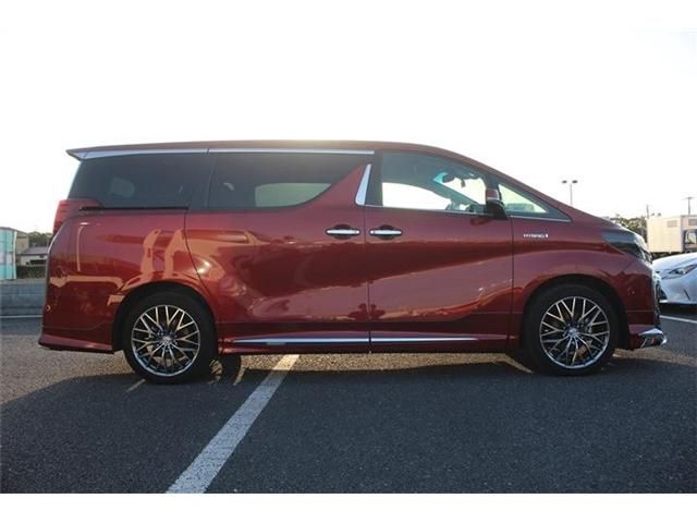 TOYOTA ALPHARD HYBRID 4WD 2021 Image 31