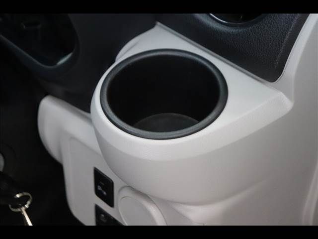 DAIHATSU MIRA E:S 2018 Image 31