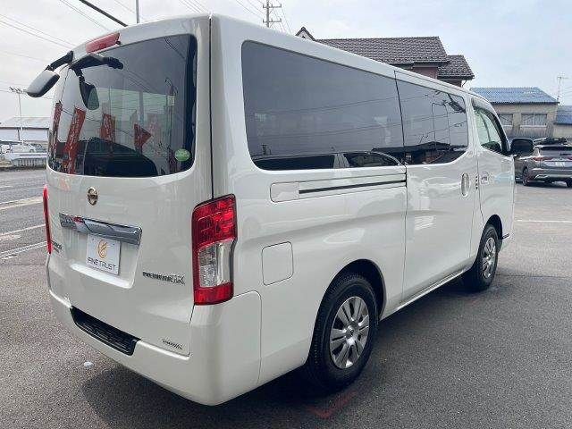 NISSAN NV350 CARAVAN 4WD 2020 Image 31