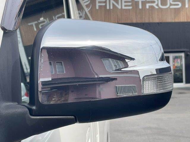 NISSAN NV350 CARAVAN 4WD 2020 Image 31