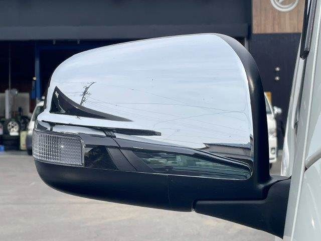 NISSAN NV350 CARAVAN 4WD 2020 Image 31