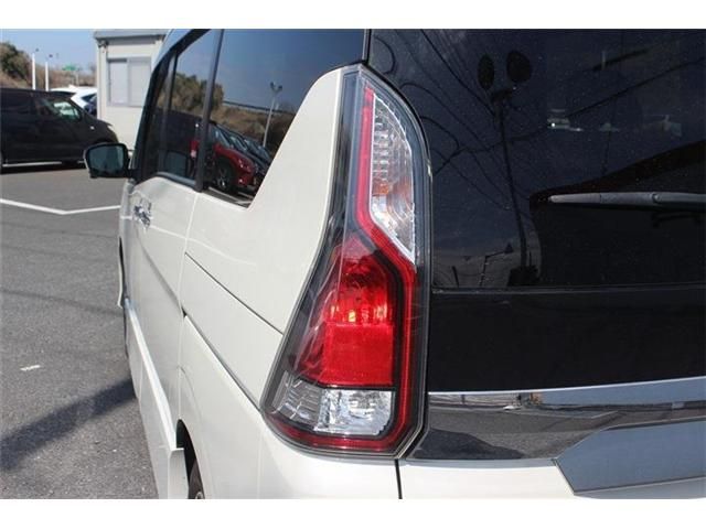 NISSAN SERENA  S-HYBRID 2018 Image 31