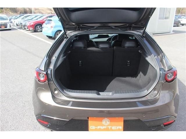 MAZDA 3 FASTBACK 2020 Image 31