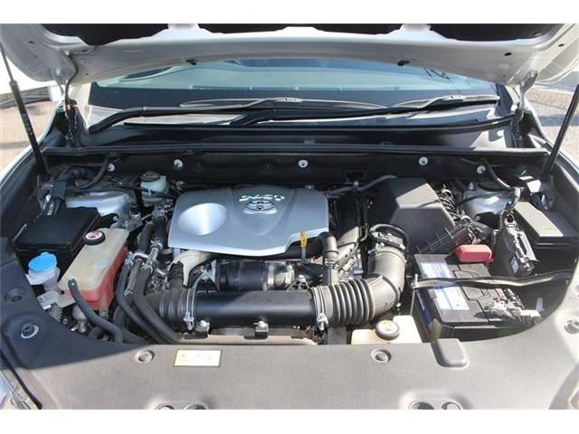 TOYOTA HARRIER 2WD 2017 Image 31