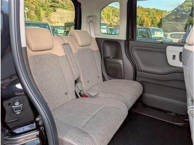 HONDA N BOX 2023 Image 31