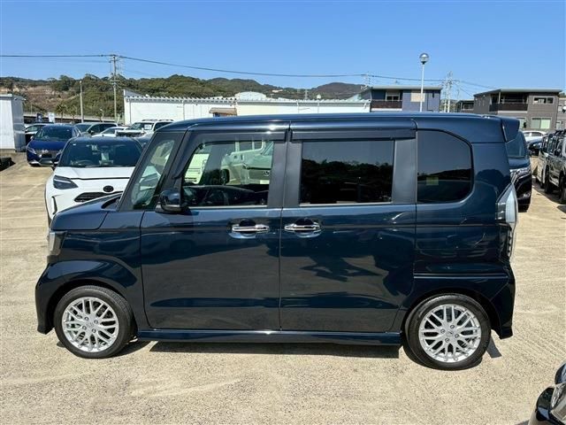 HONDA N BOX CUSTOM 2021 Image 31