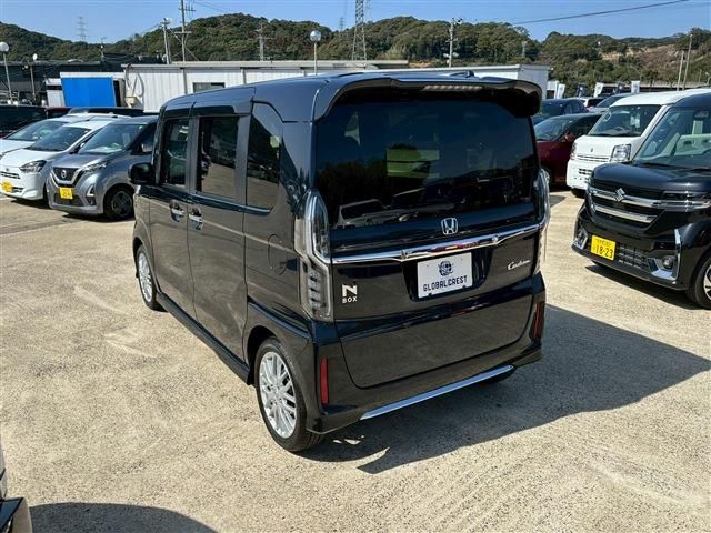 HONDA N BOX CUSTOM 2021 Image 31