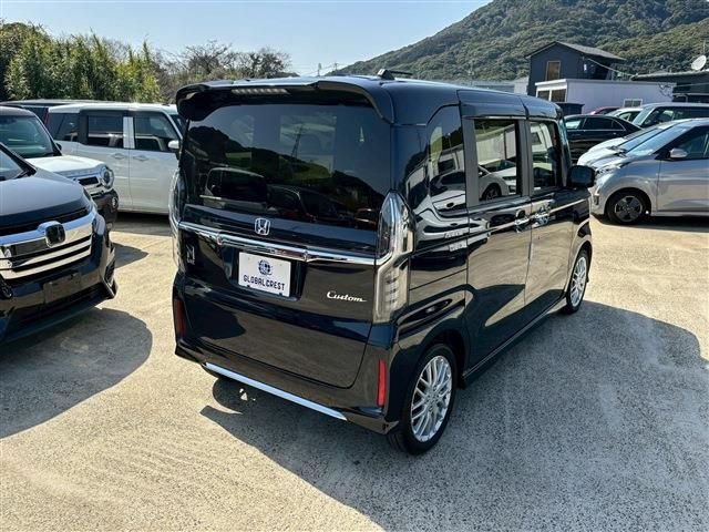 HONDA N BOX CUSTOM 2021 Image 31