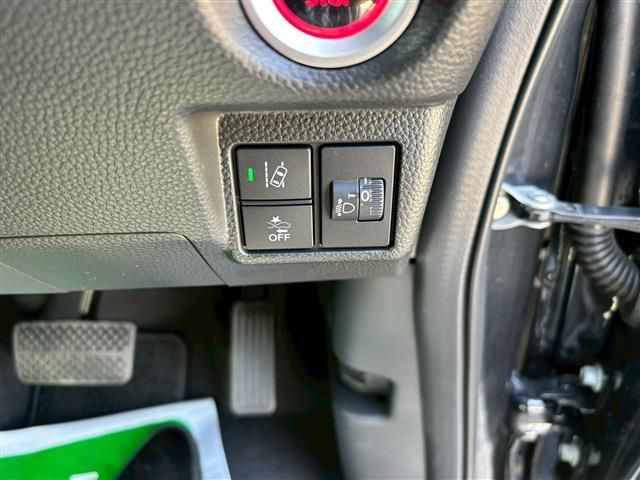 HONDA N BOX CUSTOM 2021 Image 31