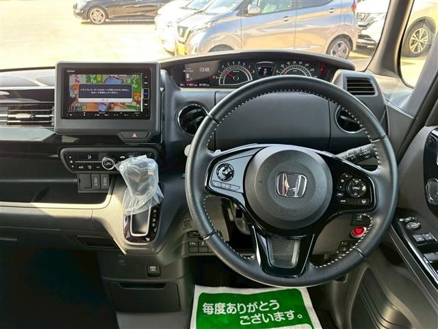 HONDA N BOX CUSTOM 2021 Image 31