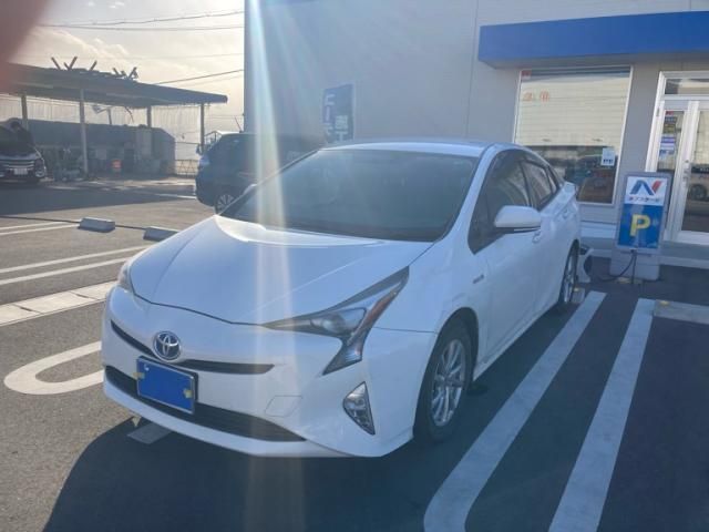 TOYOTA PRIUS 2015 Image 31