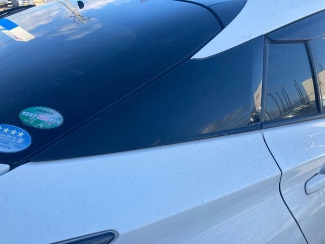 TOYOTA PRIUS 2015 Image 31