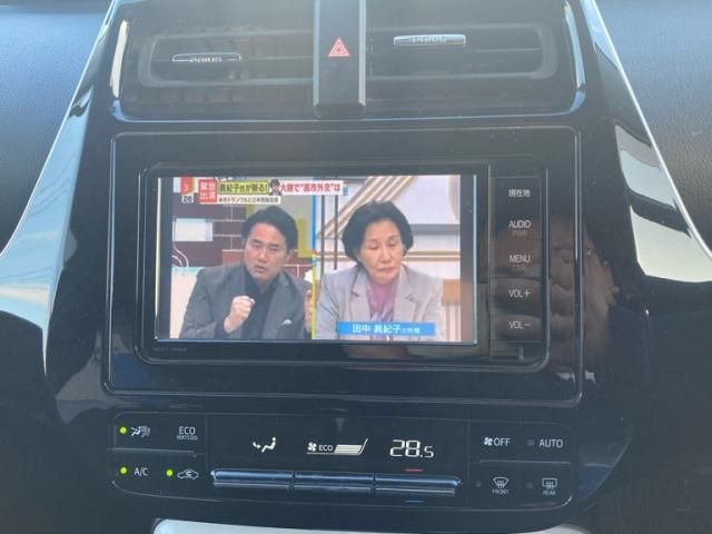 TOYOTA PRIUS 2015 Image 31