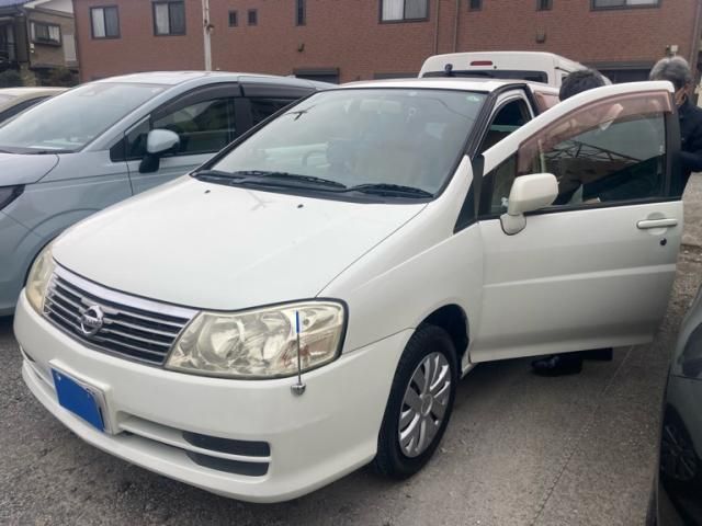 NISSAN LIBERTY 2003 Image 31