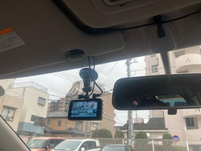 NISSAN LIBERTY 2003 Image 31