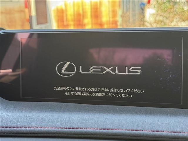 TOYOTA LEXUS UX200 2018 Image 31