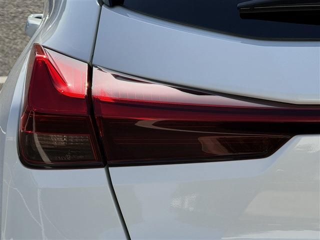 TOYOTA LEXUS UX200 2018 Image 31