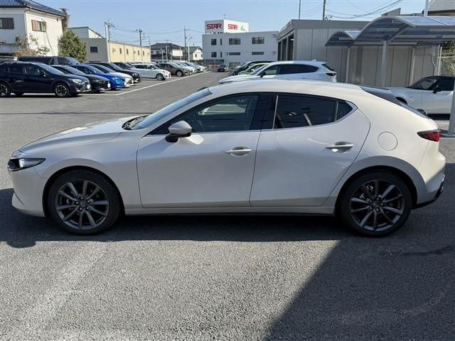 MAZDA 3 FASTBACK 2024 Image 31