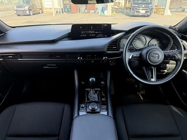 MAZDA 3 FASTBACK 2024 Image 31