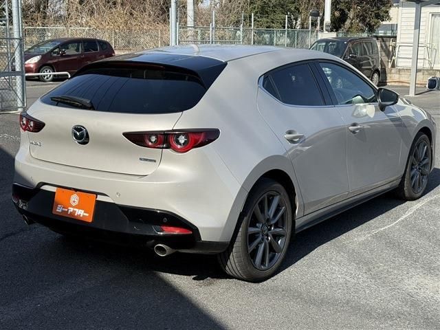 MAZDA 3 FASTBACK 2024 Image 31