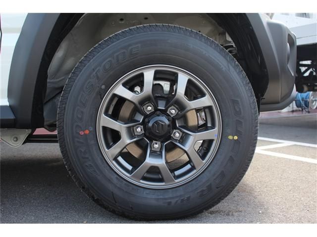 SUZUKI JIMNY NOMADE 2026 Image 31