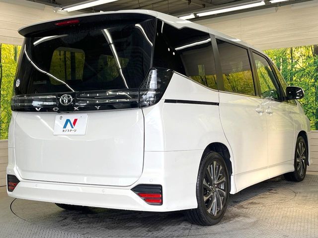 TOYOTA VOXY 2024 Image 31