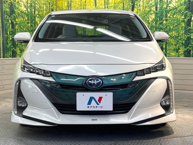 TOYOTA PRIUS PHV 2019 Image 31