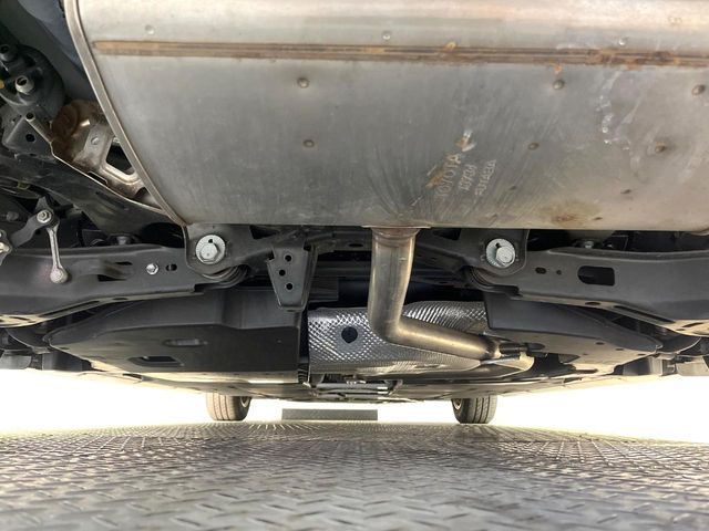 TOYOTA PRIUS PHV 2019 Image 31