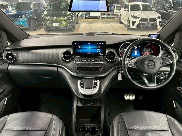 MERCEDES BENZ V CLAS 2021 Image 31