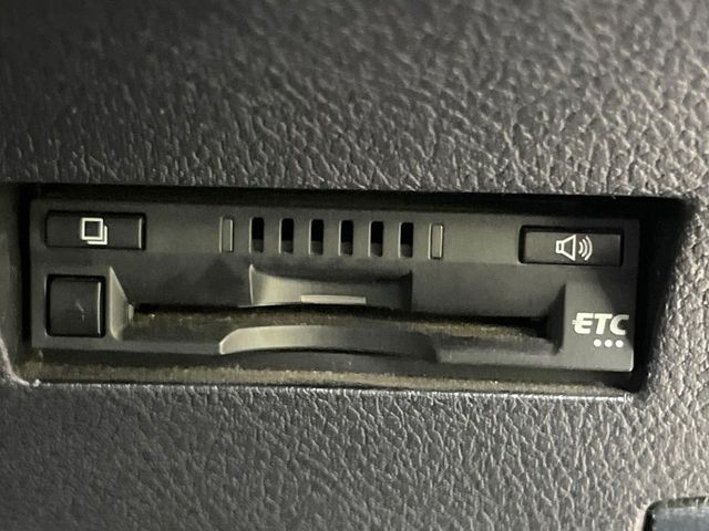 TOYOTA COROLLA FIELDER HYBR 2016 Image 31