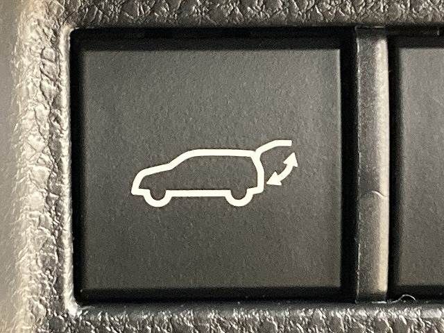 TOYOTA HARRIER 4WD 2021 Image 31