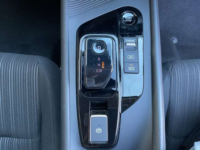 NISSAN NOTE 4WD 2024 Image 31