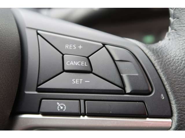 NISSAN SERENA  S-HYBRID 4WD 2017 Image 31