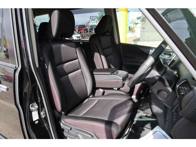 NISSAN SERENA  S-HYBRID 4WD 2017 Image 31