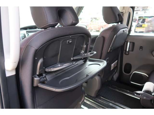 NISSAN SERENA  S-HYBRID 4WD 2017 Image 31