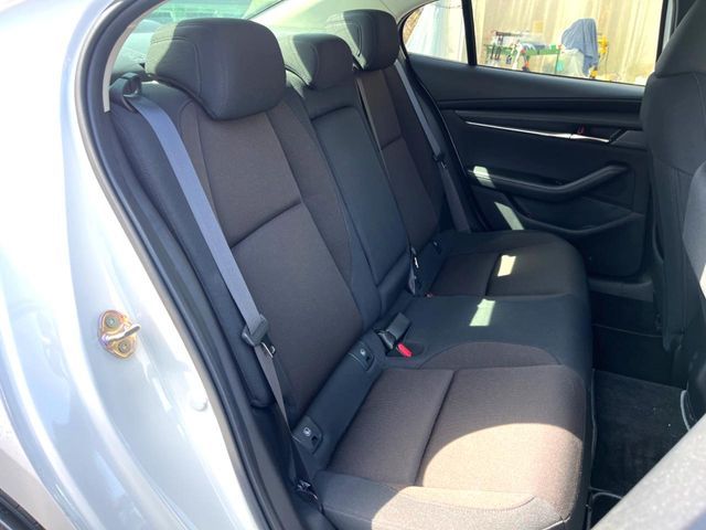 MAZDA 3 SEDAN 2021 Image 31