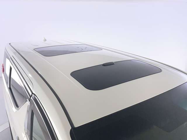 TOYOTA ALPHARD HYBRID 4WD 2015 Image 31